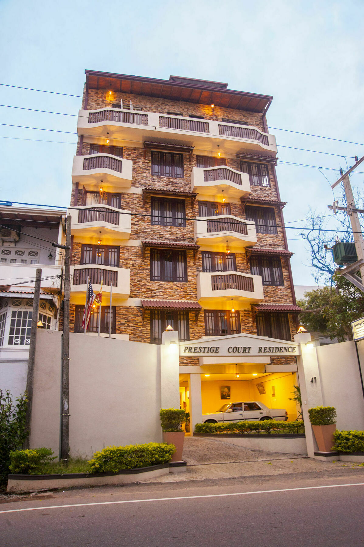 Готель Prestige Court Residencies Dehiwala-Mount Lavinia Екстер'єр фото